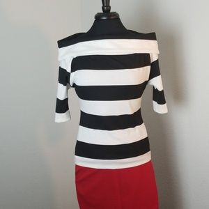 Unique Vintage off shoulder top